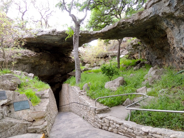 Entrance and Natural Bridge  copy