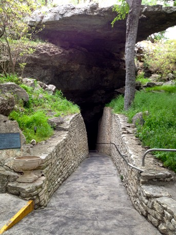 Entrance to Original Cave