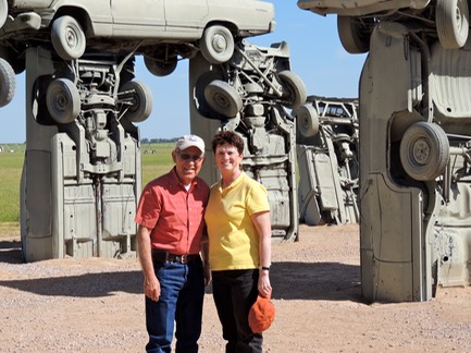 H&L-Carhenge